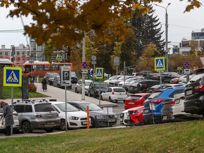 Конкретные сроки ввода новых парковочных зон пока не называются. | Источник: Наталья Бурухина / NN.RU