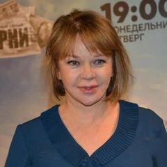 «Сложности позади»: Елена Валюшкина рассказала о личной жизни 25-летнего сына