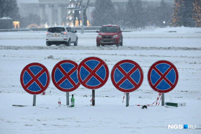 И еще одна инсталляция | Источник: Александр Ощепков / NGS.RU