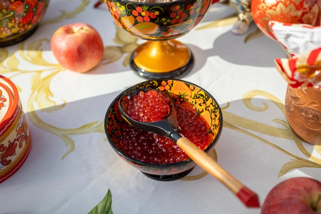 Можно ли замораживать красную икру — объясняет биолог | Источник: Владислав Лоншаков / E1.RU