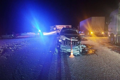 На трассе Тюмень-Ханты-Мансийск произошло смертельное ДТП с фурами