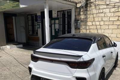 Автомобиль арестовали за 400 неоплаченных штрафов