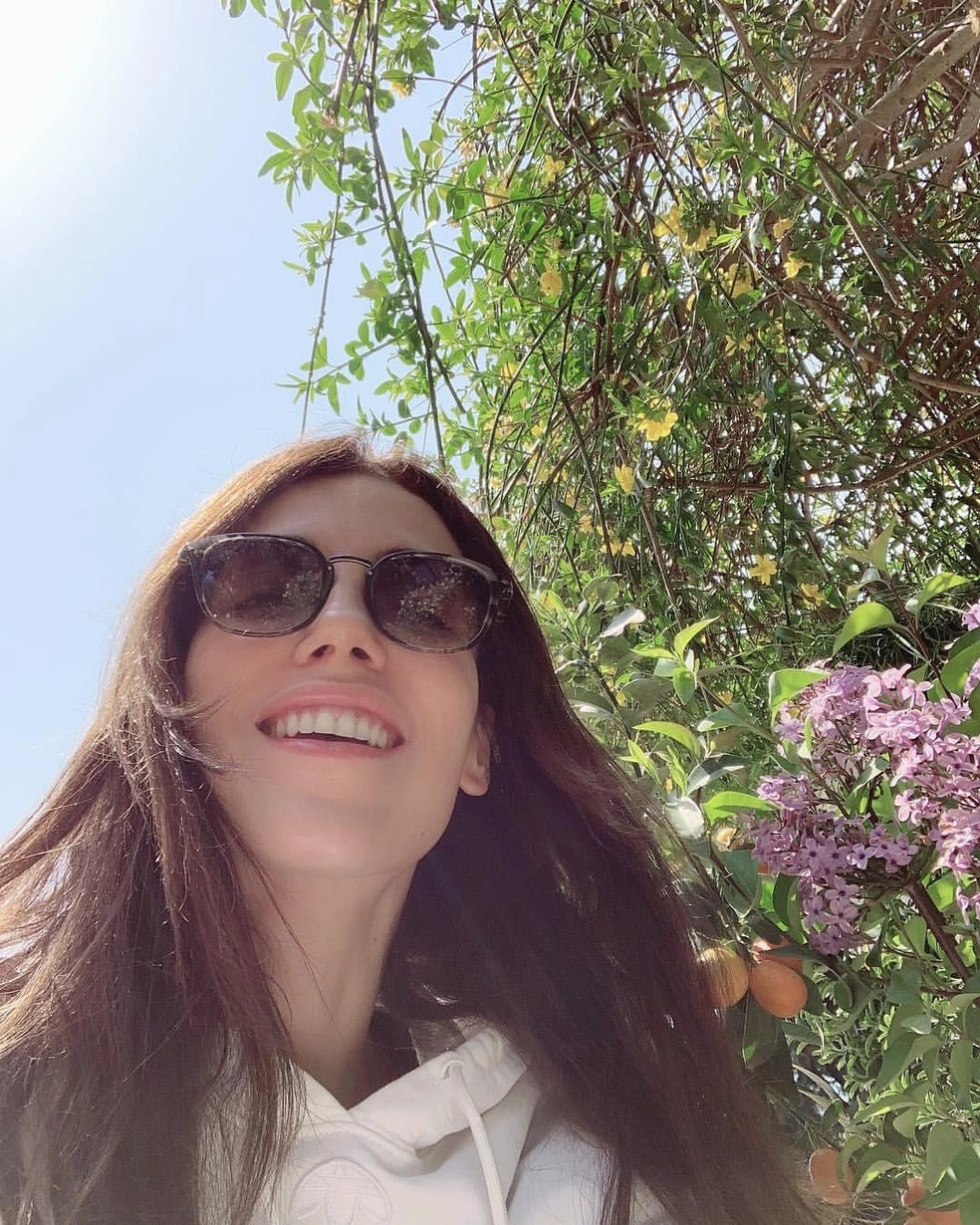 В соцсетях Джансу Дере не стесняется быть собой | Источник: cansudere / Instagram (экстремистская организация, деятельность запрещена на территории РФ)