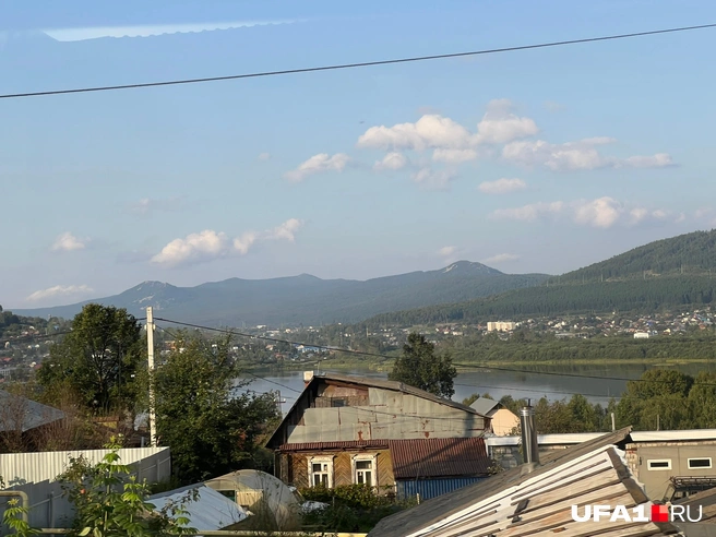 Это не в черте города, но видно хорошо | Источник: Андрей Бирюков / UFA1.RU