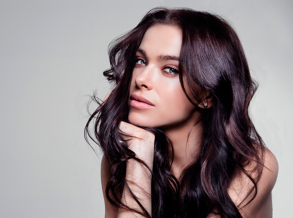 Елена Темникова – новое лицо Calzedonia | marieclaire.ru