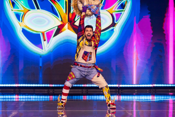 Вячеслав Макаров страдал от панических атак, повредил сухожилие и издавал жуткие звуки на шоу «Маска. Танцы»