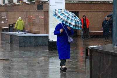 «Из-за облаков неуверенно выглянет солнце»: прогноз погоды на выходные