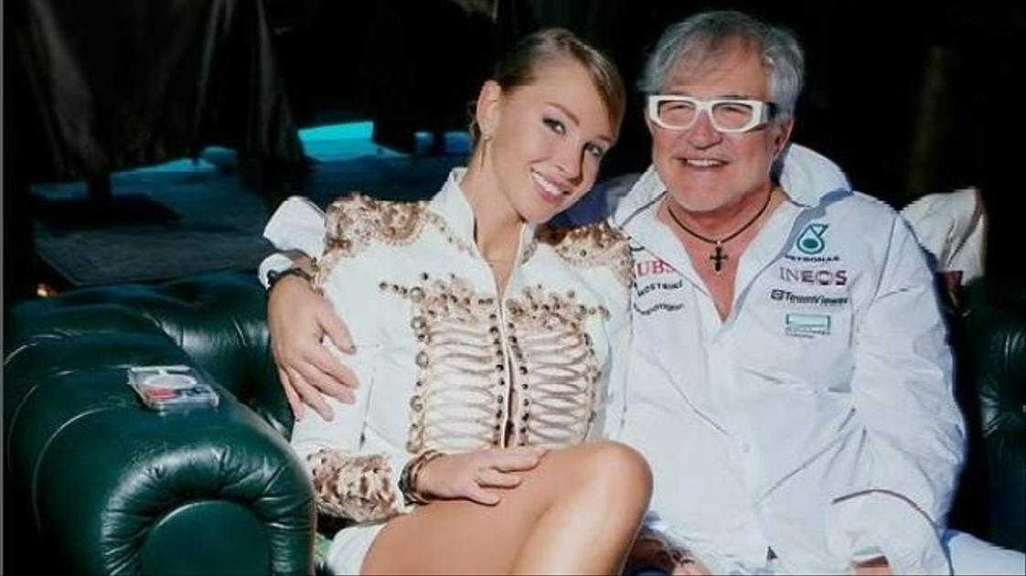 Жена любовника помогла Дибровой с бизнесом, не подозревая, что та разлучница