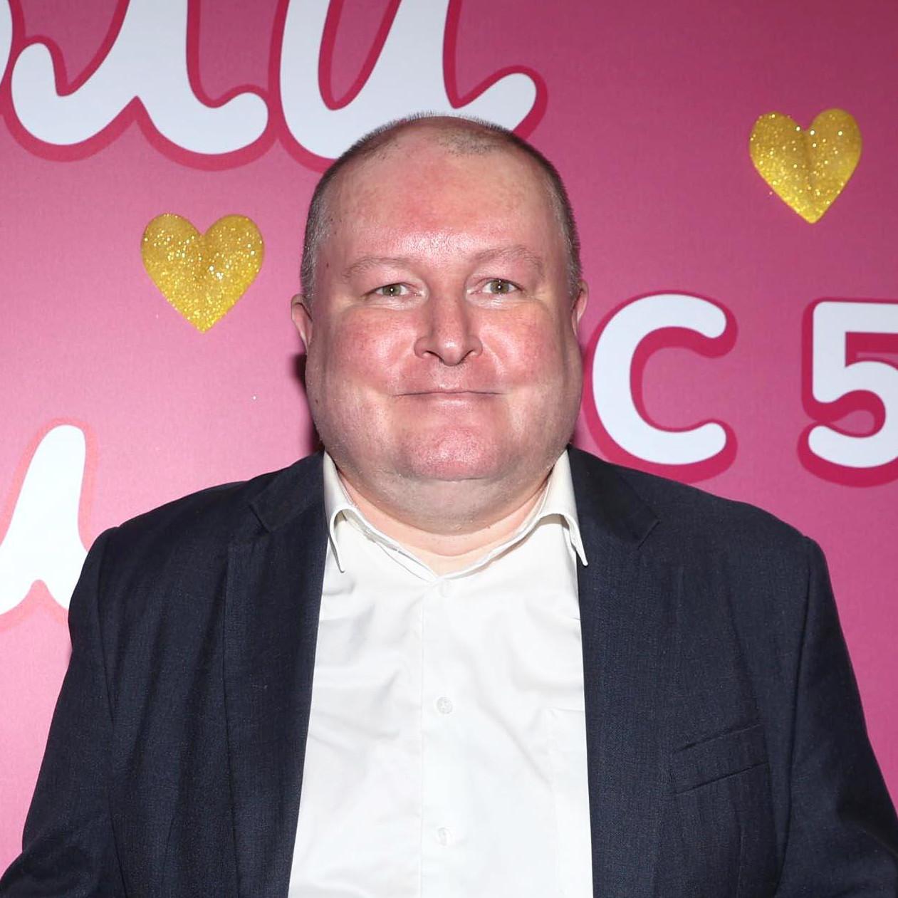 Расстался с женой, издал фэнтези и попал в «Токсики». Как живет треш-рэпер Николай Должанский после «ДОМа-2»