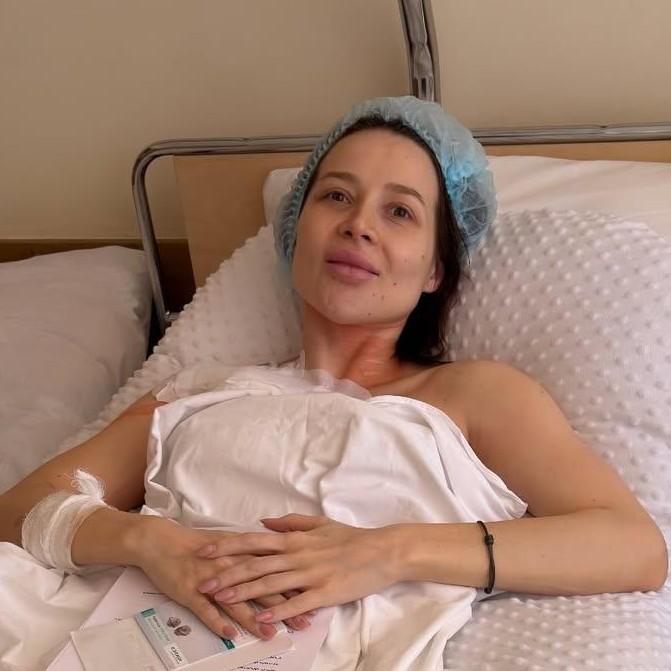 Больная раком Лерчек судится с полицейскими, которые запрещали ей посещать врачей