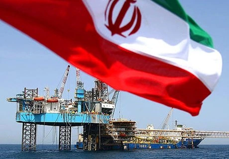 Иран готов поддержать заморозку нефтедобычи | ya62.ru