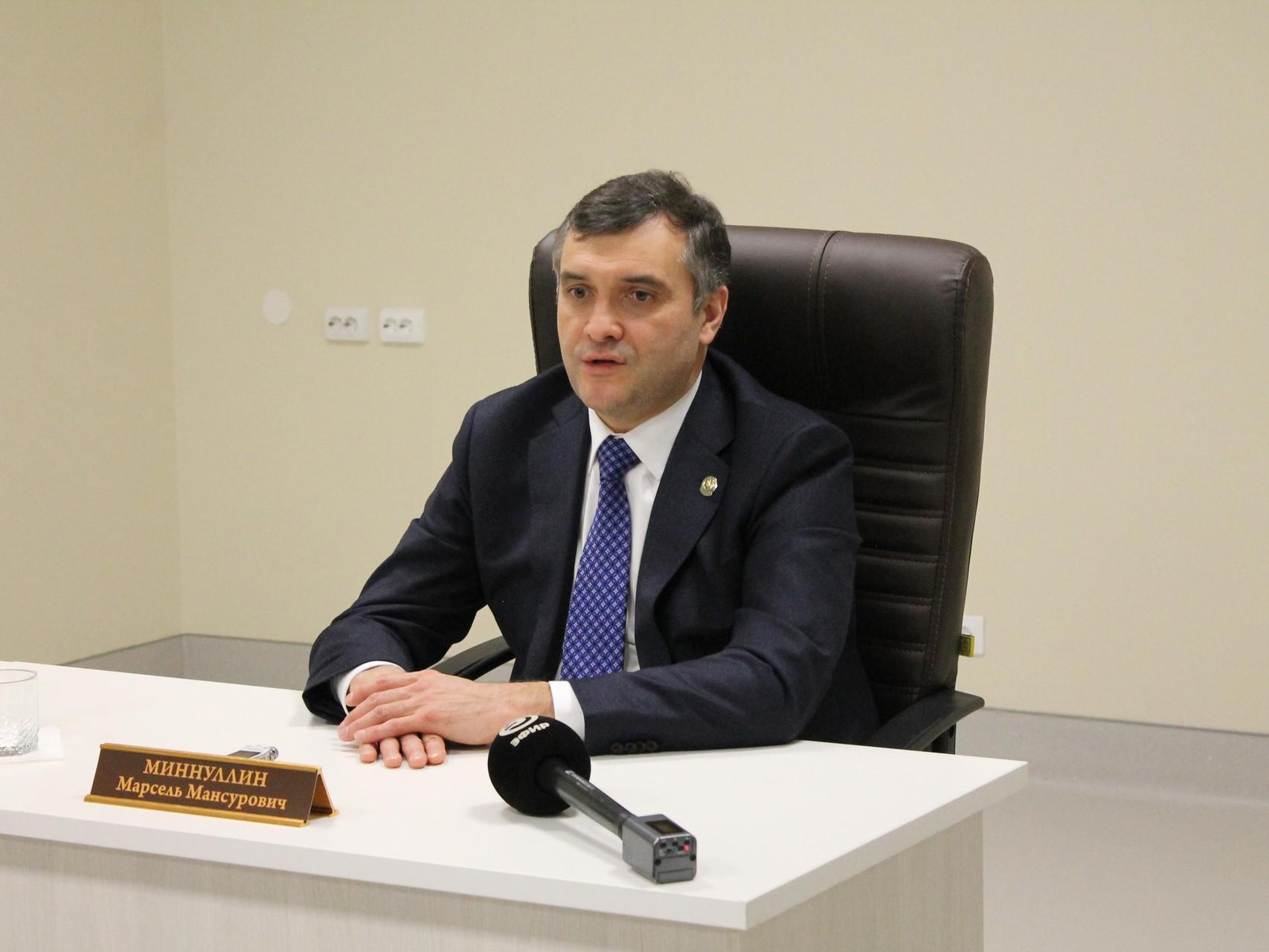Министра здравоохранения Татарстана отправили в отставку. И это на фоне обысков в РКБ и показаний против него