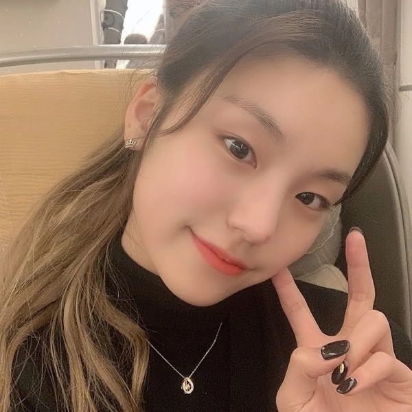 No Makeup: 10 образов ITZY, доказывающие, что айдолы прекрасны и без макияжа