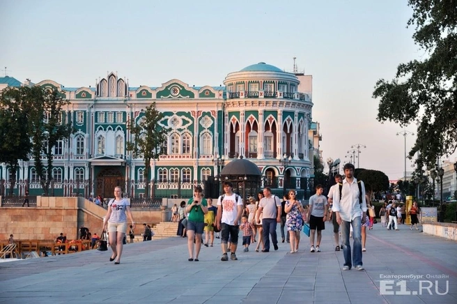 Дом Севастьянова – одно из знаковых зданий Кировского района.
