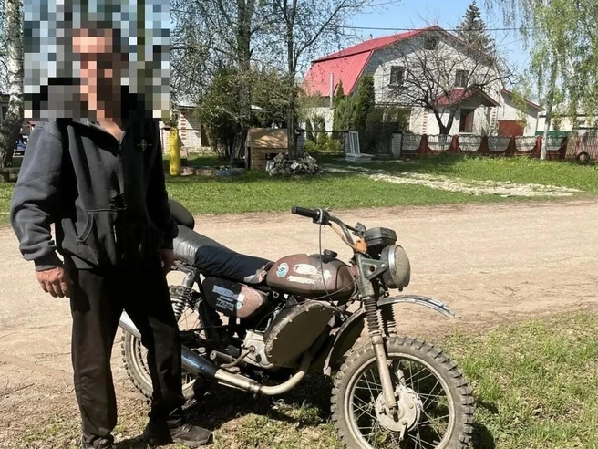 Мужчина водил мотоцикл по деревне в состоянии алкогольного опьянения | Источник: Госавтоинспекция по Рязанской области