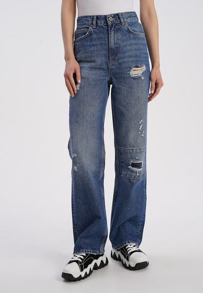 Модные широкие джинсы с дырками: стильное сочетание комфорта и тренда