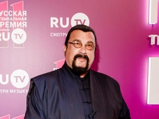 Сын Стивена Сигала закрутил роман с русской моделью