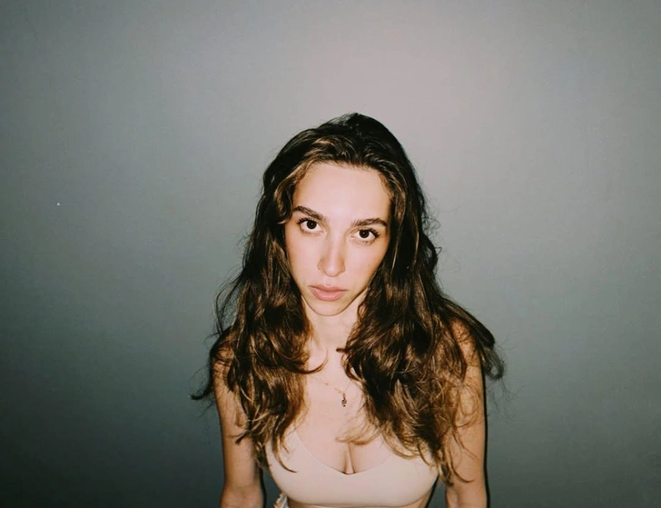 Источник: @zeynepparla