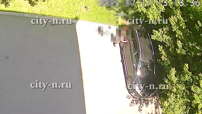 Сотрудники полиции провели профилактическую беседу с ребёнком и его матерью | Источник: www.city-n.ru