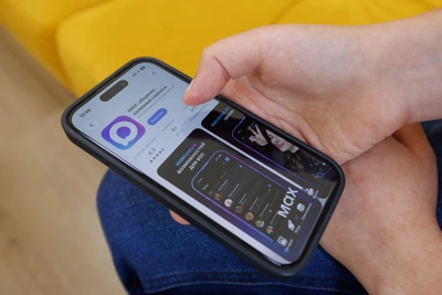 Школьников Екатеринбурга обяжут установить MAX