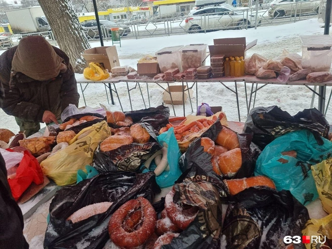 Цены здесь ниже, потому что продавцы экономят на аренде и налогах | Источник: Роман Данилкин / 63.RU