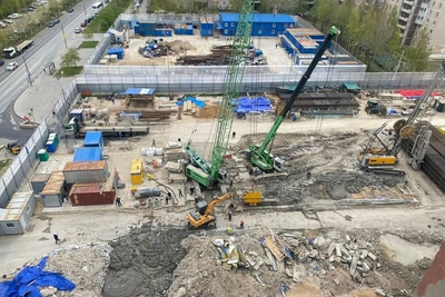 Ночной шум от стройки метро мешает спать петербуржцам