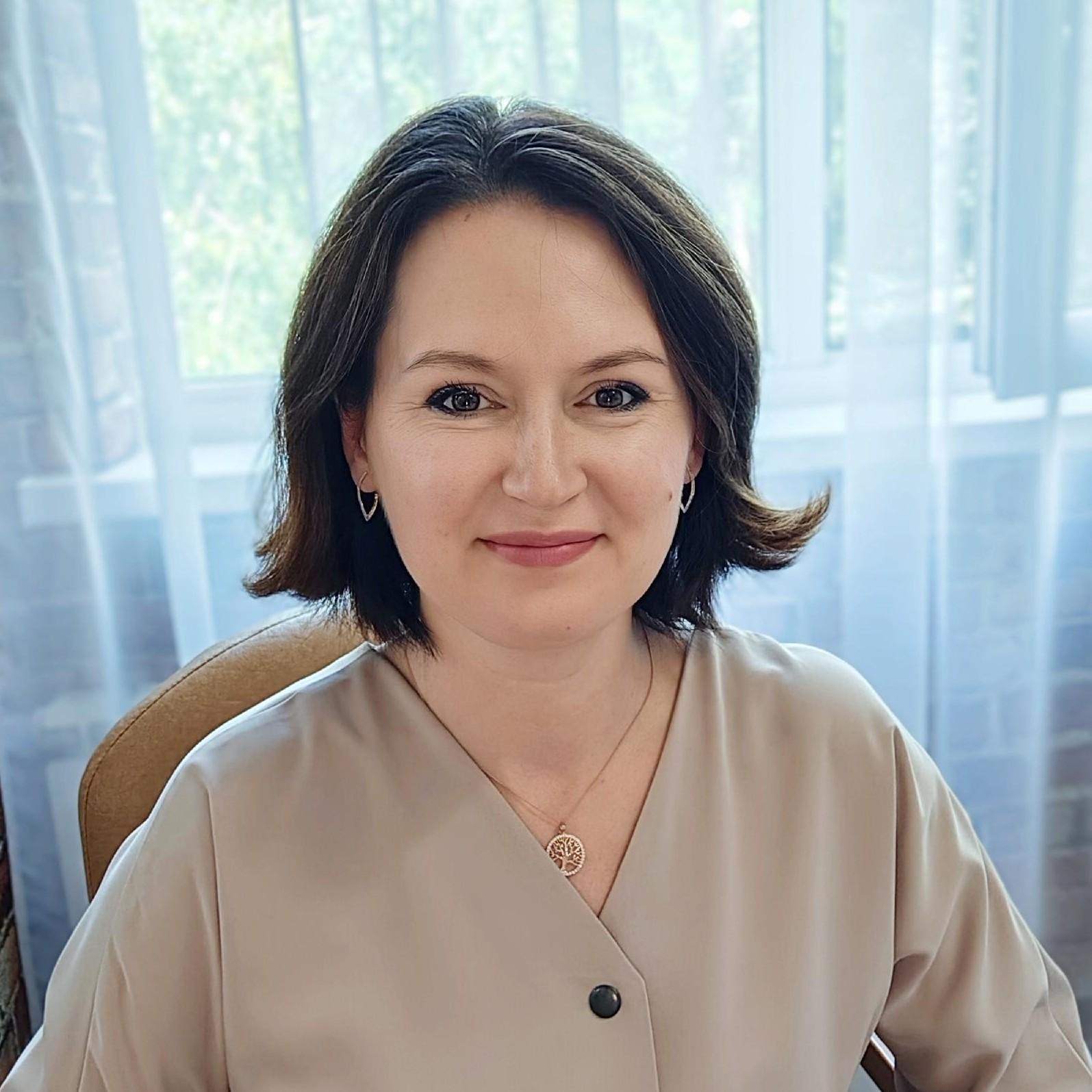 <p>Оксана Лунегова</p>
