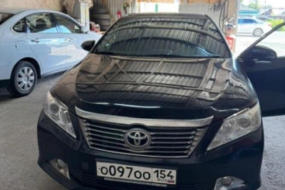 Toyota Camry чиновников продают за 408 тыс. рублей