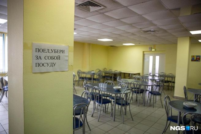 Питание городских старшеклассников дороже, чем у сельских | Источник: Александр Ощепков / NGS.RU
