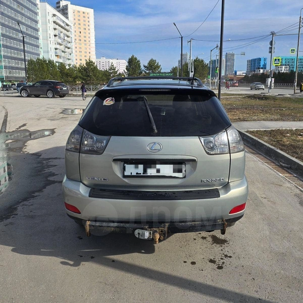Автомобилю 23 года, но эта марка известна своей надежностью  | Источник: Drom.ru