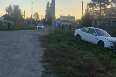Под Новосибирском водитель «Мазды» погиб в ДТП