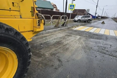 В Поронайске приступили ко второму этапу ямочного ремонта