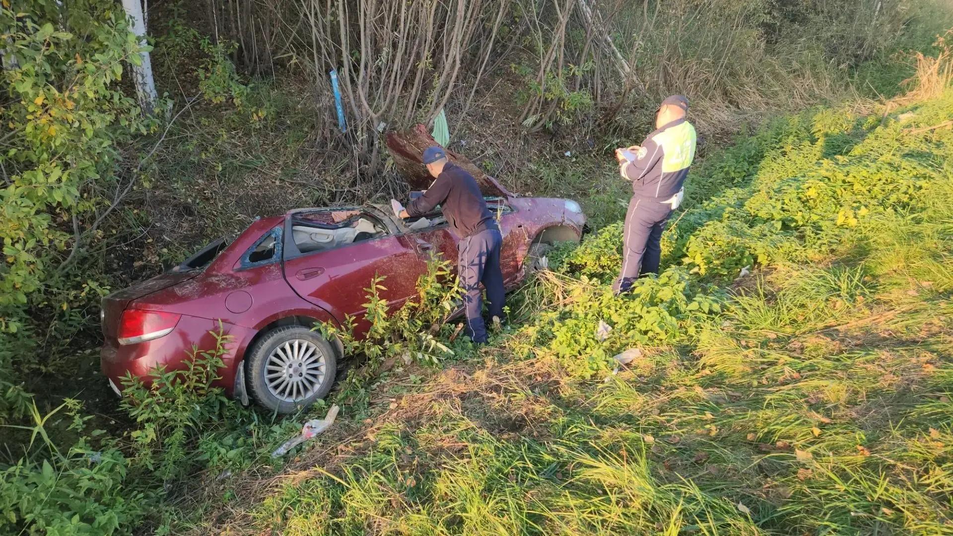 Умер до приезда скорой помощи: смертельная авария произошла на ЕКАД — кадры с места ДТП