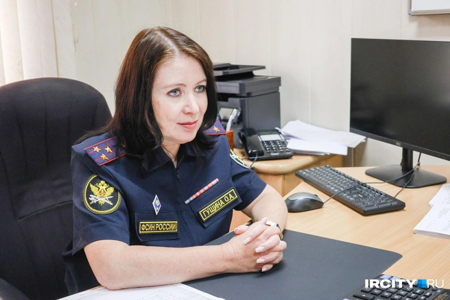 «В иркутском ГУФСИН Ольга Гущина курирует деятельность исправительных центров и уголовно-исполнительной инспекции, воспитательную, социальную и психологическую работу с осужденными к лишению свободы, а также исполнение всех видов пробации | Источник: Ксения Филимонова / «ИрСити»