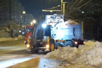 В Пензе на уборку снега направили 113 единиц техники