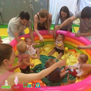 Фото №1 - Бесплатные занятия Baby Sensory и Toddler Sense с малышами