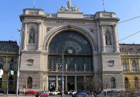 Закрытый в Будапеште вокзал возобновил работу | ya62.ru