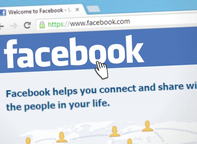 Приложение Facebook советуют удалить со смартфонов | ya62.ru