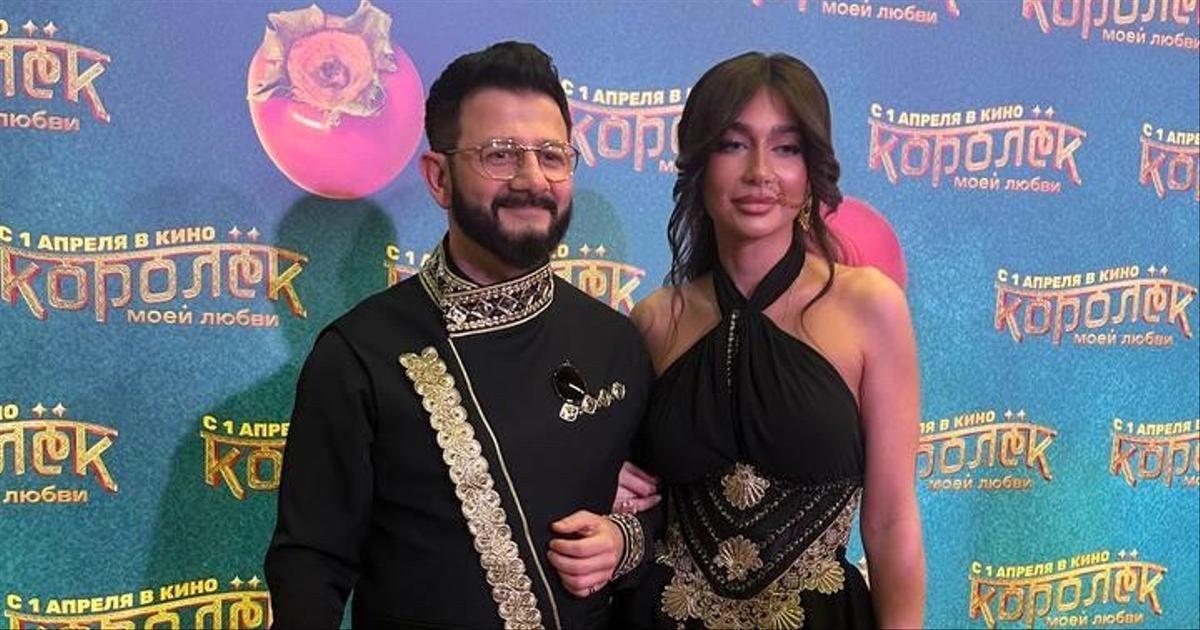 Михаил Галустян впервые вышел в свет с новой любовью