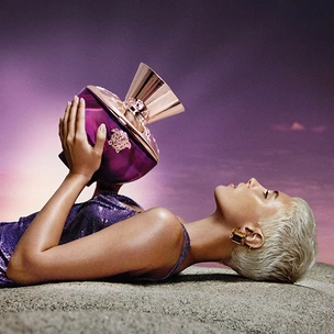 Аромат дня: Dylan Purple от Versace