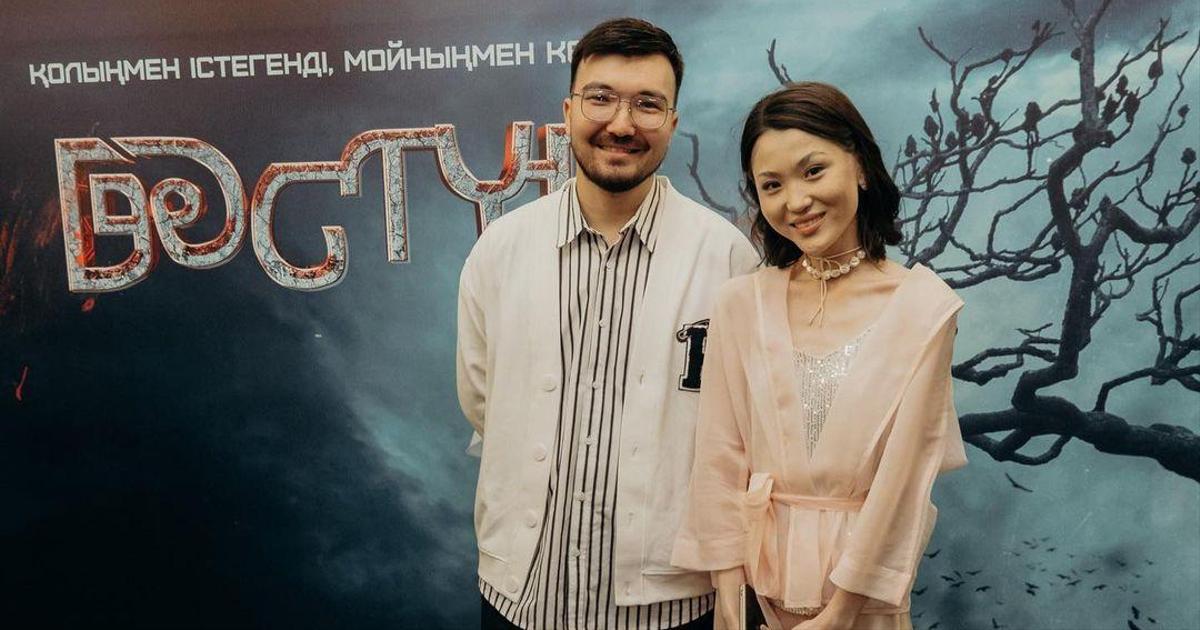 Ұлының анасын сиқығанының секс видеолары Үлкен мүшесі кискаға кіреді