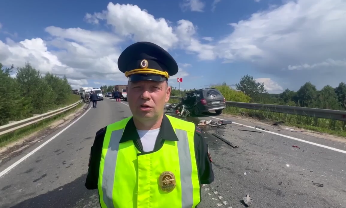 Прицеп вынесло на встречку. Подробности жуткого ДТП в Нижегородской области, где погибли два человека