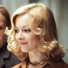 Тест для настоящих киноманов: угадайте новогодний фильм по эмодзи 🎬