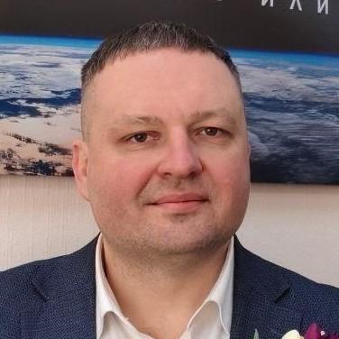 <p>Максим Трусов</p>