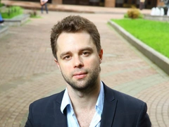 Не платил алименты и «запретил» женам ныть. Чем всех рассердил Виталий Гогунский