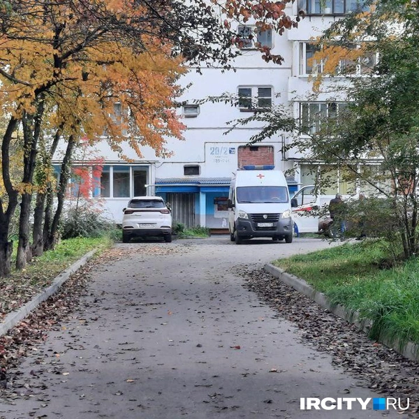 Местные тоже считают все блоки «двадцатки» одним домом | Источник: Виктор Лучкин / «ИрСити»