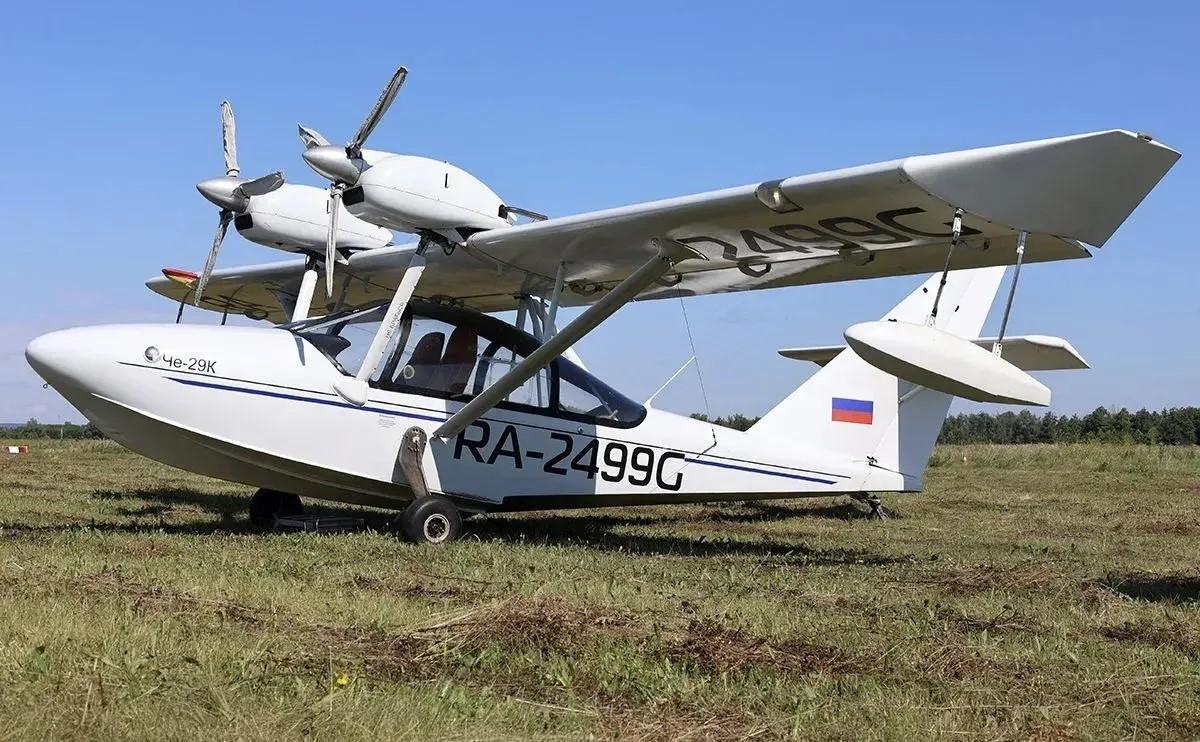 Пилот из Самарской области заблудился и приземлился на пруду. Что было дальше