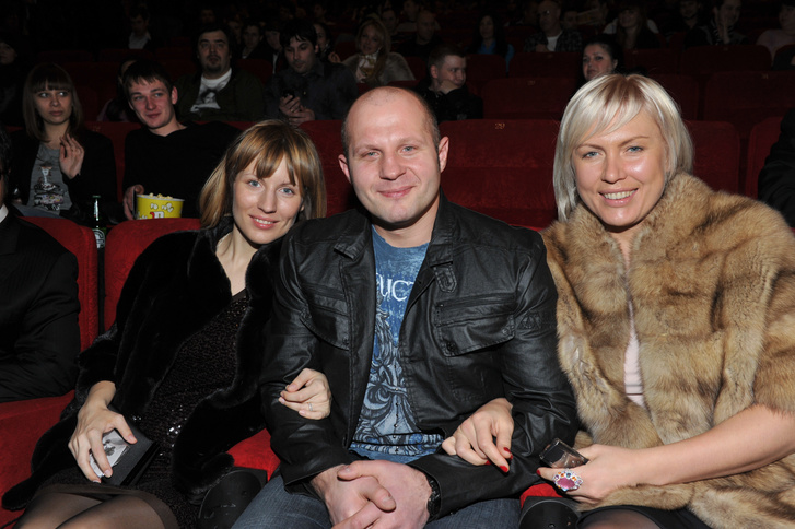 Жена федора емельяненко. Были ли дети у федора. Дочь емельяненко федора. Дети федора емельяненко. Были ли дети у федора.