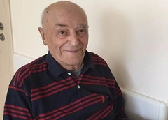 Владимир Этуш заново учится ходить
