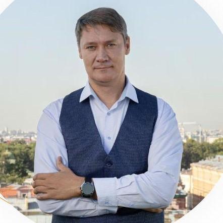 <p>Денис Заседателев</p>